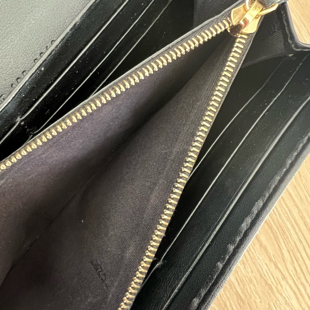 FENDI By The Way Continental long wallet in black leather with gold - Picture 7 of 9